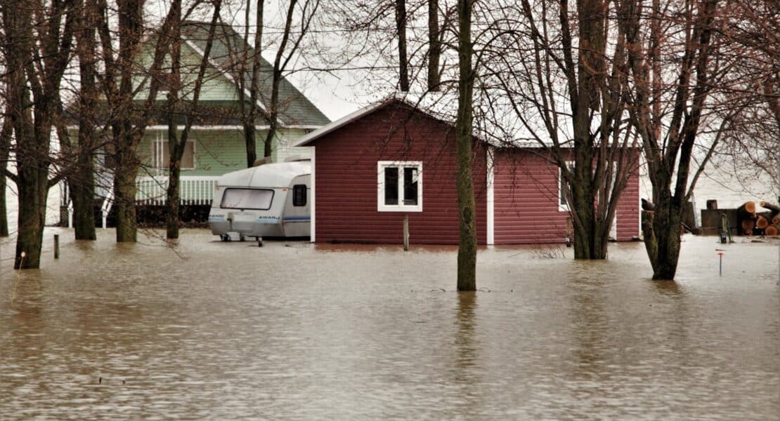 Garantie catastrophe naturelle en assurance habitation : indemnisation, délais et franchises
