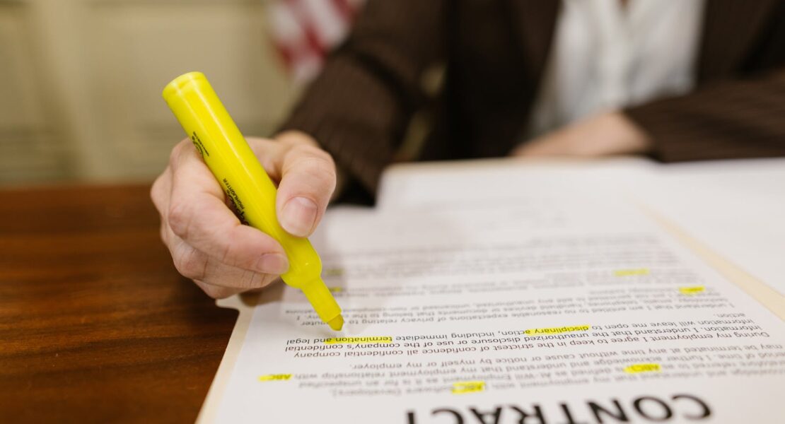 Délai de carence en protection juridique : durée, fonctionnement et conséquences