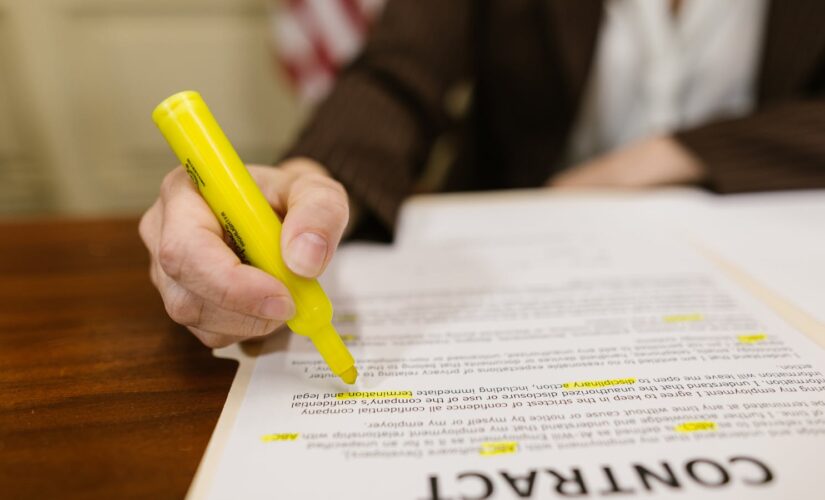 Délai de carence en protection juridique : durée, fonctionnement et conséquences