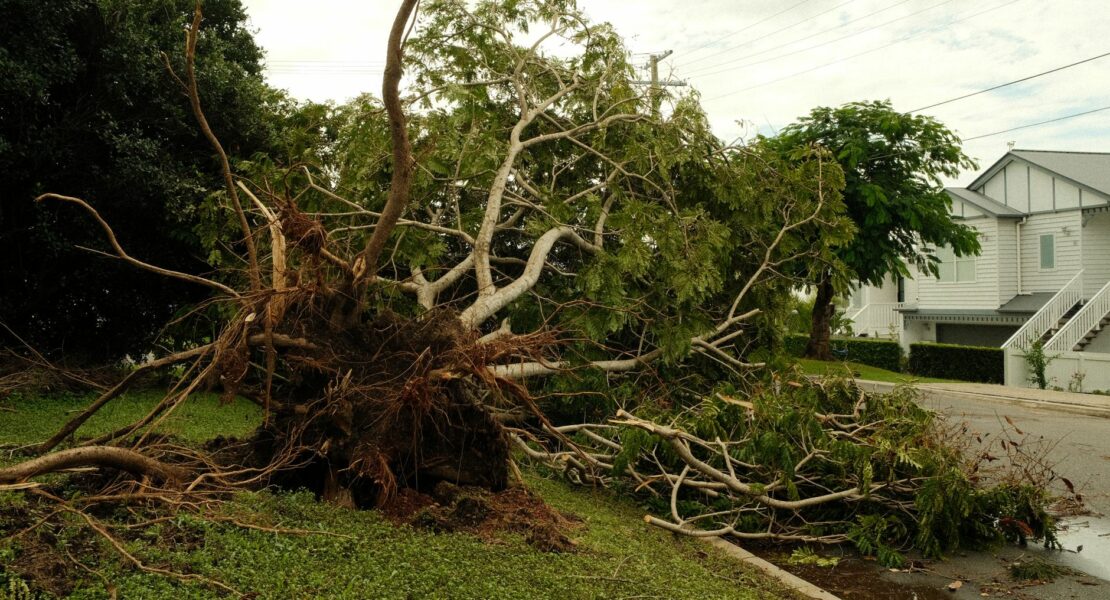 Garantie tempête, grêle et neige : que couvre votre assurance habitation ?