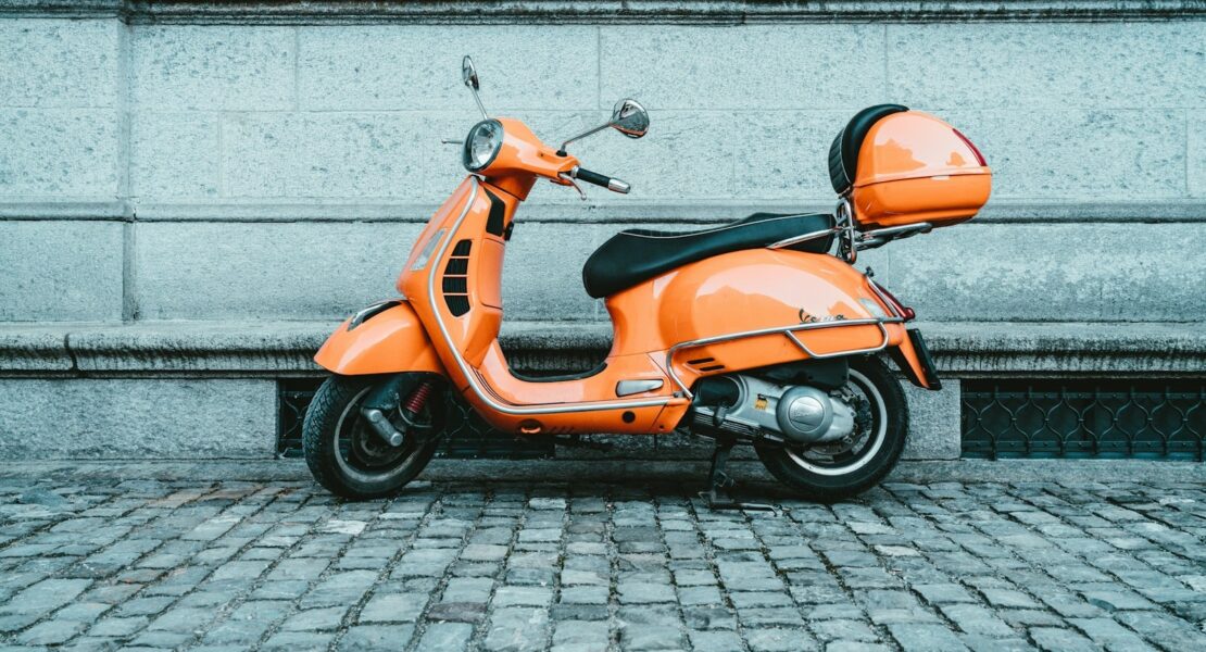 Assurance scooter 50cc : garanties, prix et obligations